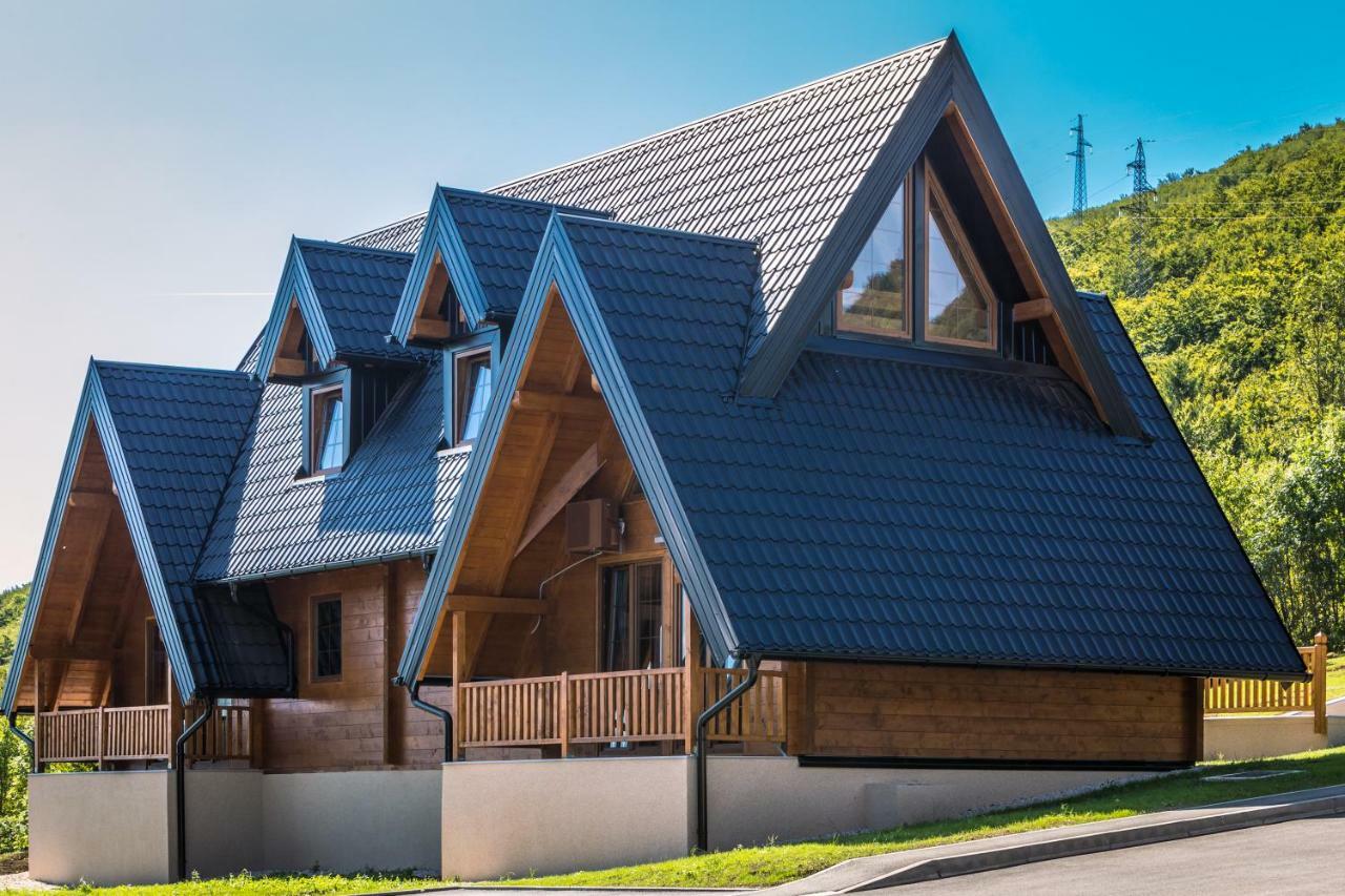 Hotel Wooden Houses Macola Korenica Zewnętrze zdjęcie