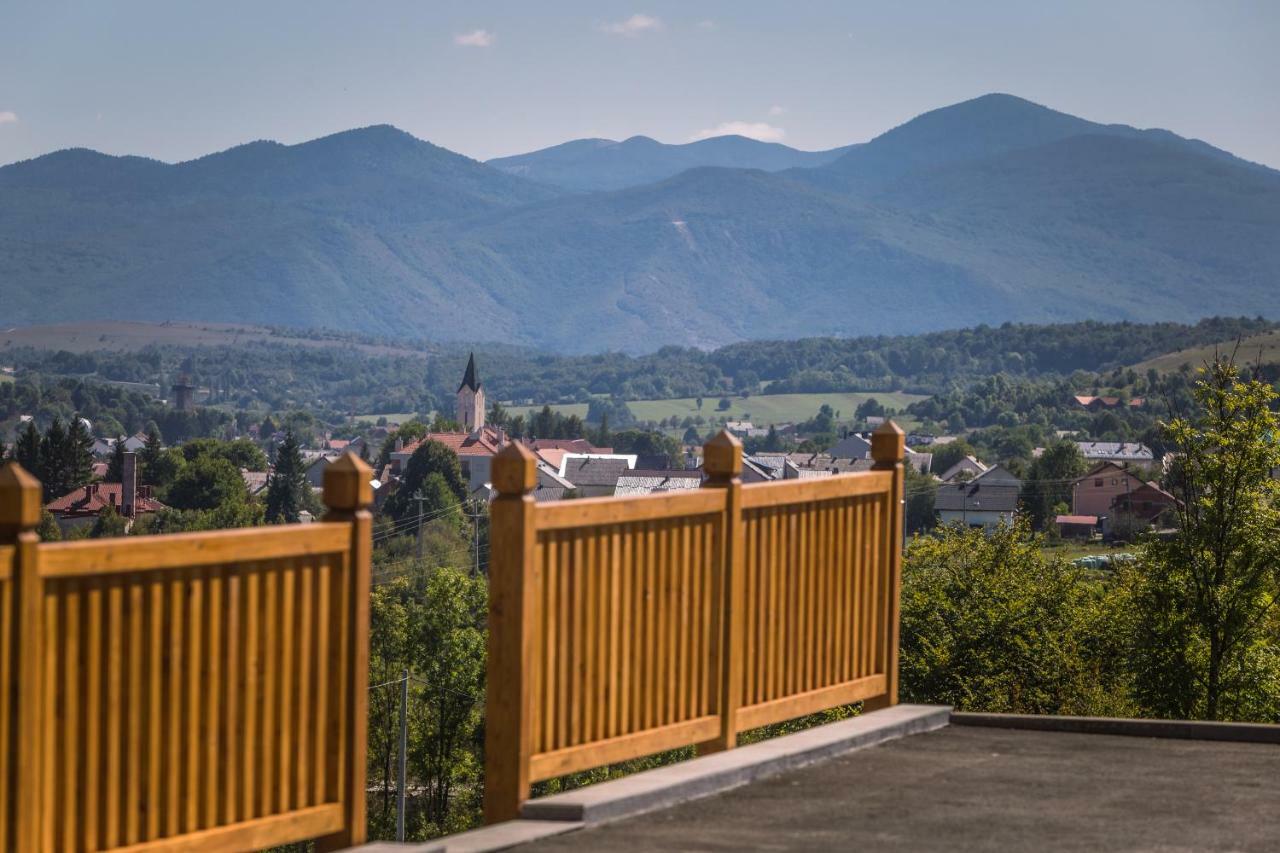 Hotel Wooden Houses Macola Korenica Zewnętrze zdjęcie