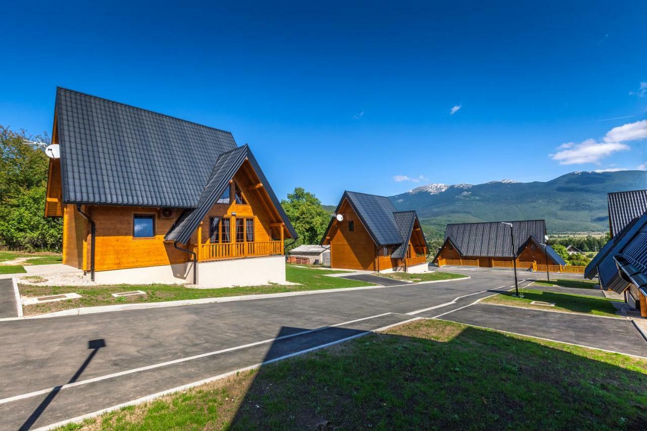 Hotel Wooden Houses Macola Korenica Zewnętrze zdjęcie