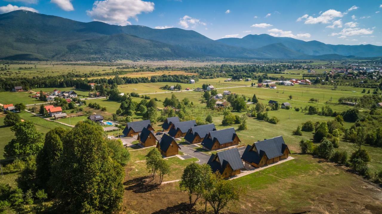 Hotel Wooden Houses Macola Korenica Zewnętrze zdjęcie